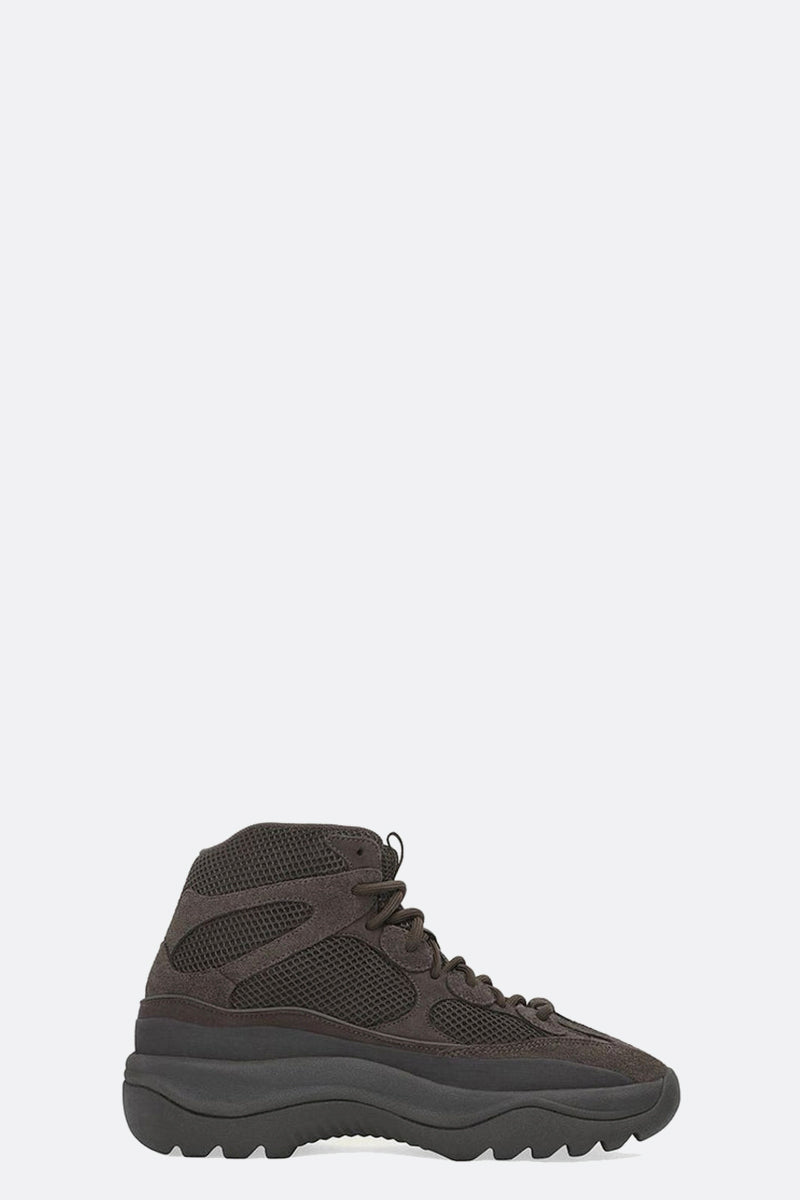 YEEZY DESERT BOOT OIL