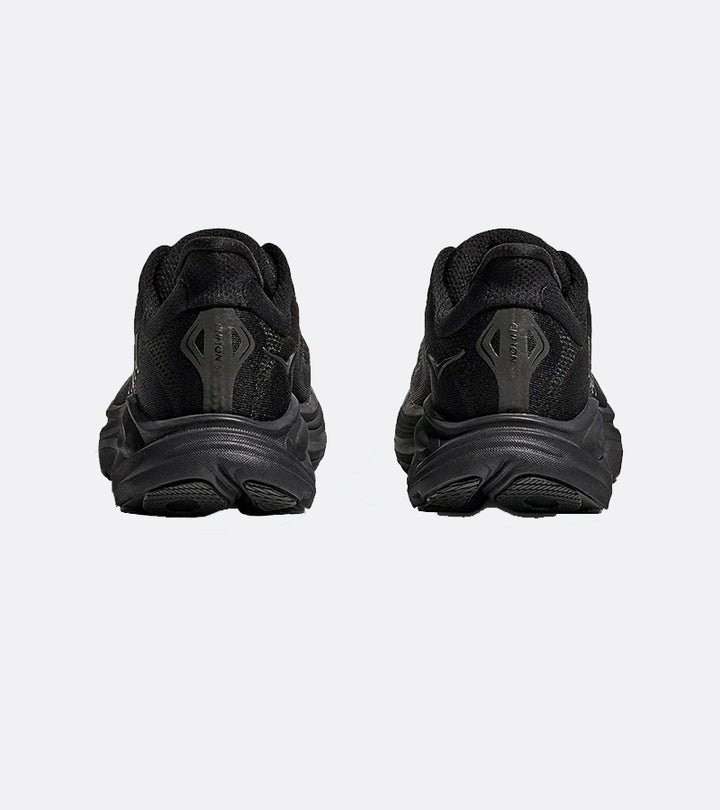 HOKA M Clifton 10 - Black / Black