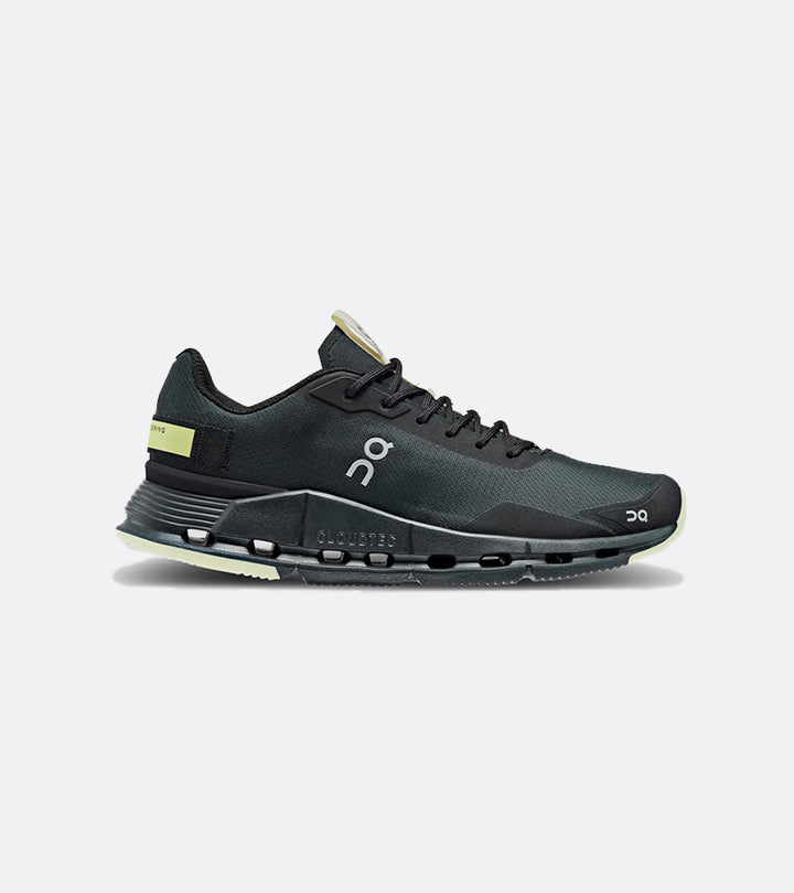 on cloudnova form black/hay