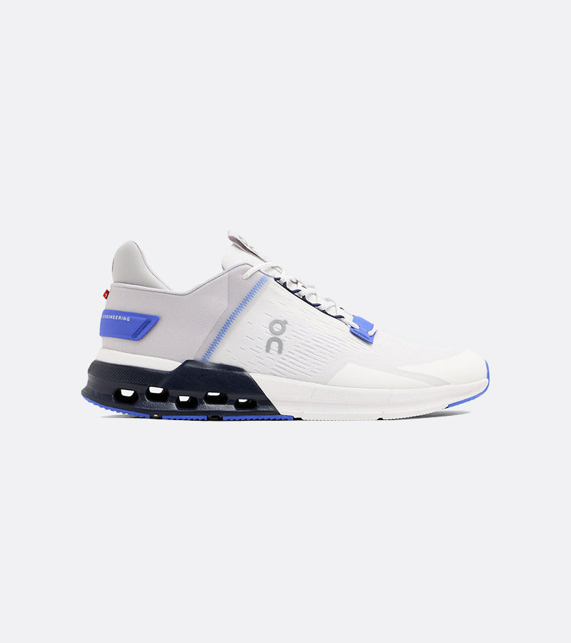 on cloudnova flux undyed  white/ cobalt