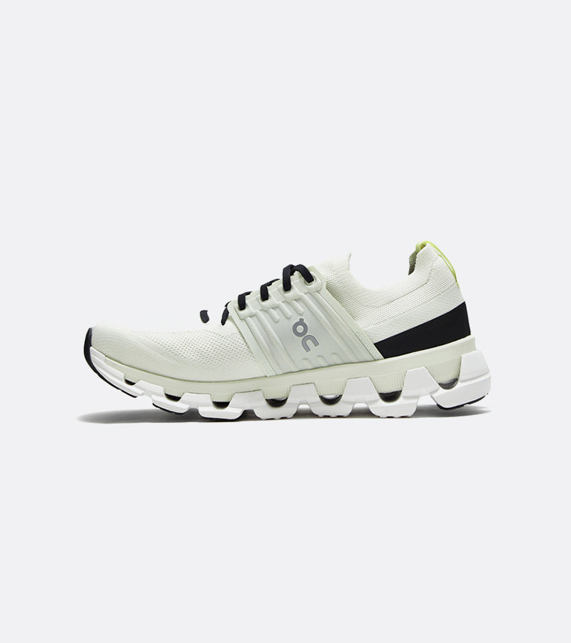 on cloudswift 3 ivory/ black
